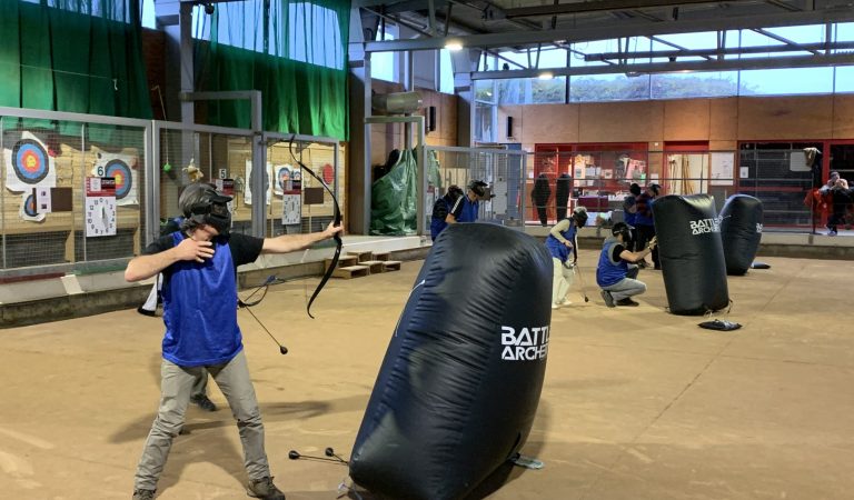 session de battle archery en intérieur